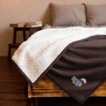 Southern Aloha Premium sherpa blanket - Image 5