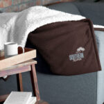 Southern Aloha Premium sherpa blanket - Image 7